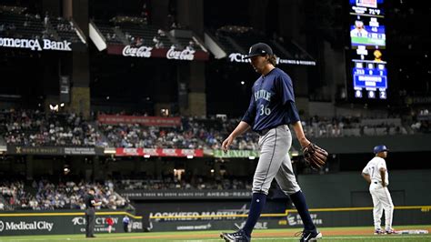 Seattle Mariners Starters On Pace to Make MLB History.